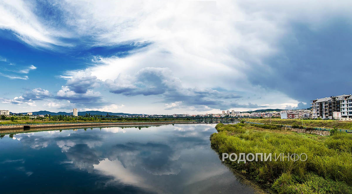 Водно огледало Кърджали